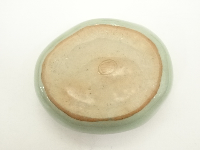  京焼　加藤渓山造　天龍寺青磁辰香合（共箱）